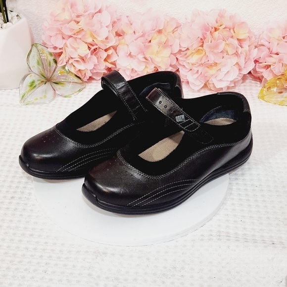 DREW Rose Mary Jane Leather Comfort Orthopedic Diabetic Shoe Women's 10 WW - Picture 1 of 10